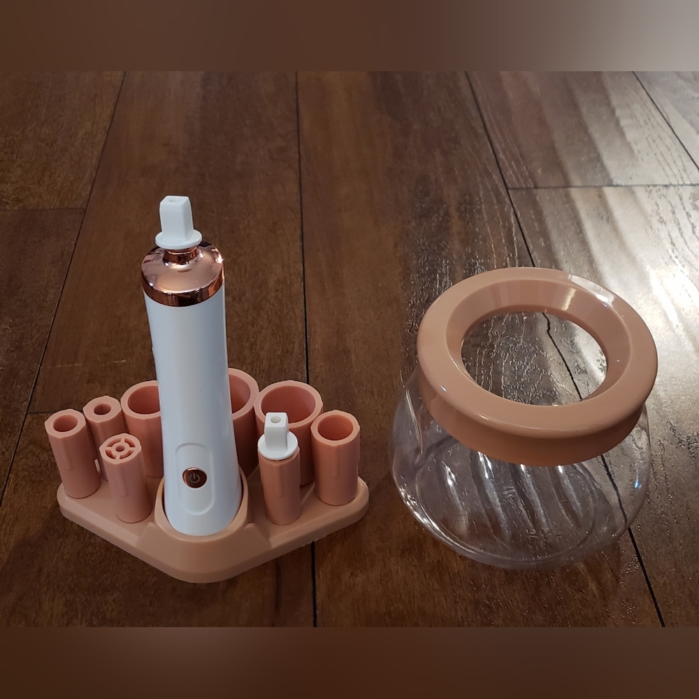 Makeup Brush Cleaner